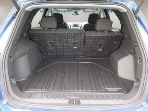 Used 2024 Chevrolet Equinox LT w/ LPO, Floor Liner Package FWD image 24