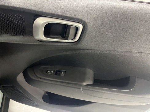 New 2026 Hyundai Venue SEL FWD image 21