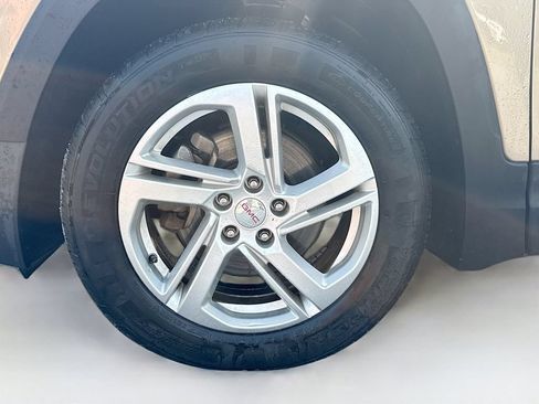 Used 2018 GMC Terrain SLE w/ Driver Convenience Package AWD/4WD image 29