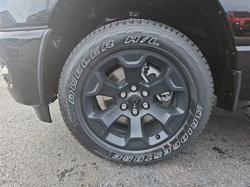 New 2026 RAM 1500 Express image 10