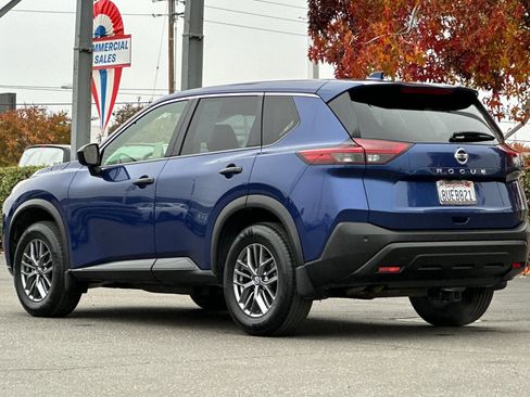 Certified 2021 Nissan Rogue S image 6