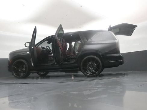 Used 2025 Cadillac Escalade Sport w/ Touring Package AWD/4WD image 58