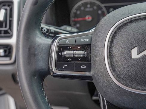Certified 2023 Kia Sorento S image 13