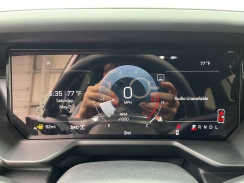 New 2026 GMC Acadia AT4 w/ Luxury Package AWD/4WD image 14