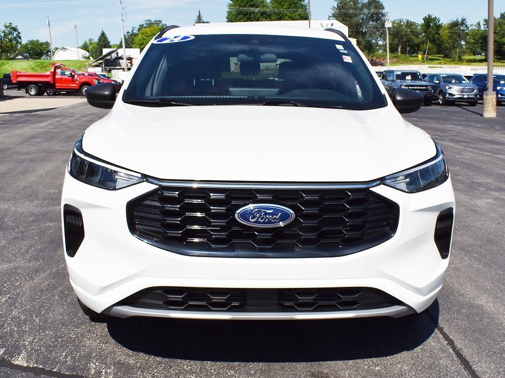 Used 2024 Ford Escape ST-Line w/ Tech Pack #1 AWD/4WD image 24