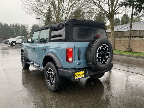Used 2023 Ford Bronco 4-Door image 3
