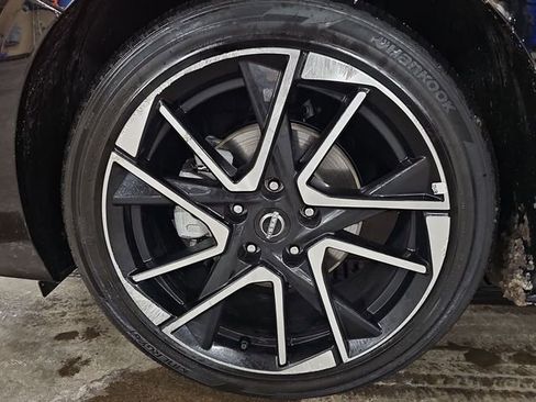 Used 2025 Nissan Sentra SR image 29