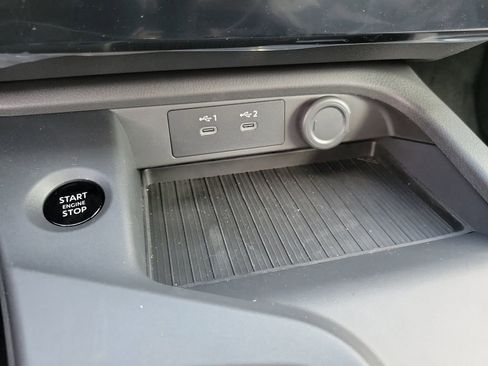 New 2026 Nissan Sentra SV FWD image 28