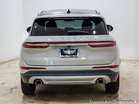 Used 2021 Lincoln Corsair Base AWD w/ Premium Package image 7