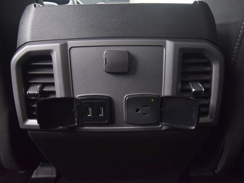 Used 2018 Ford F150 XLT w/ Equipment Group 302A Luxury AWD/4WD image 39