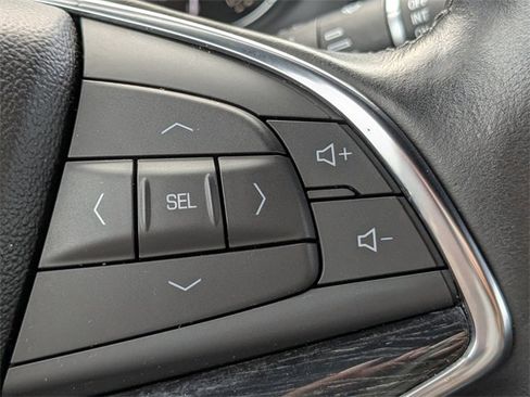 Used 2021 Cadillac XT5 Premium Luxury image 27