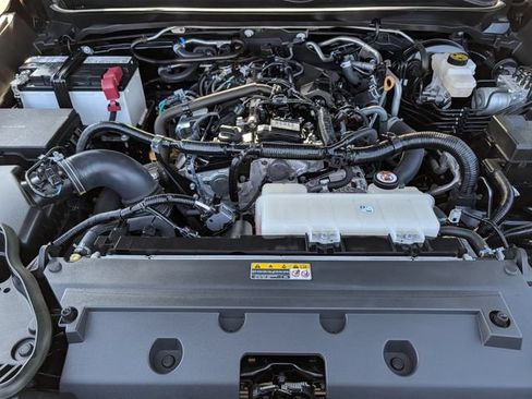 Used 2024 Toyota Tacoma TRD Off-Road AWD/4WD image 34