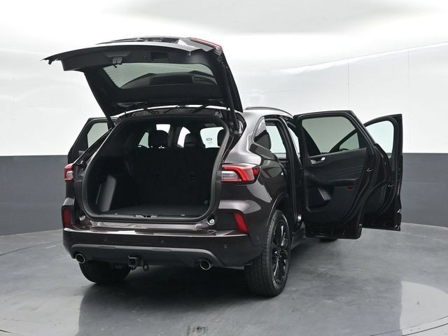 Certified 2023 Ford Escape ST-Line Elite w/ Premium Technology Package AWD/4WD image 69