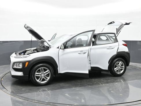 Used 2020 Hyundai Kona SE image 48