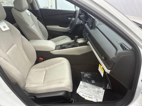 New 2025 Honda Accord SE image 14
