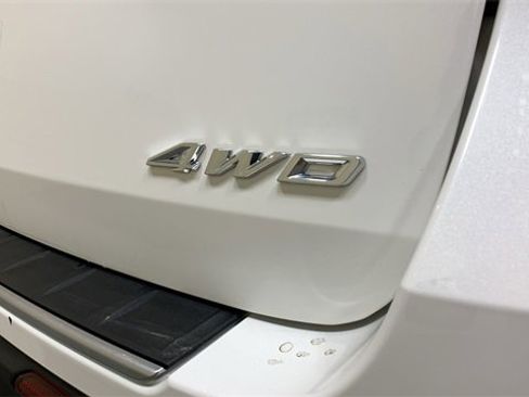 Certified 2023 Ford Explorer Platinum w/ Technology Package image 19