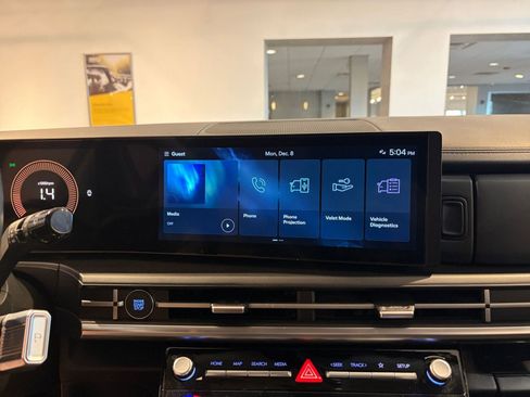 Used 2025 Hyundai Santa Fe SEL image 21