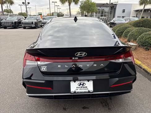 New 2026 Hyundai Elantra SEL Sport Premium w/ Cargo Package image 3