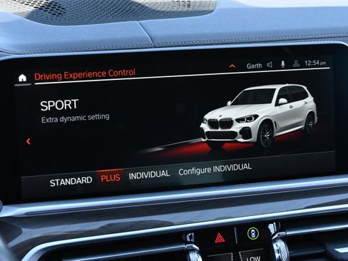 Certified 2023 BMW X5 xDrive40i w/ M Sport Package image 31