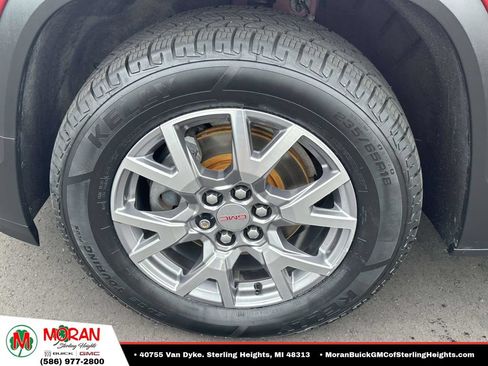 Certified 2020 GMC Acadia SLT w/ Trailering Package AWD/4WD image 9
