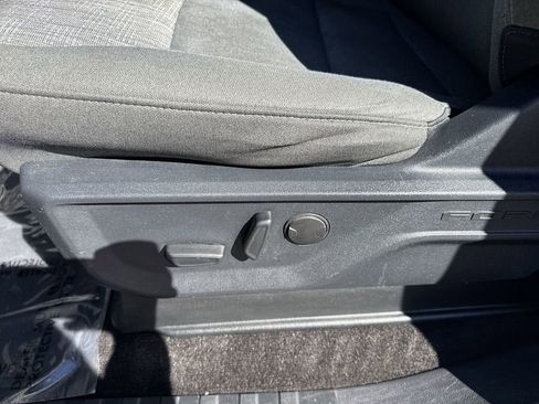 Certified 2022 Ford F150 XLT w/ Equipment Group 302A High image 12