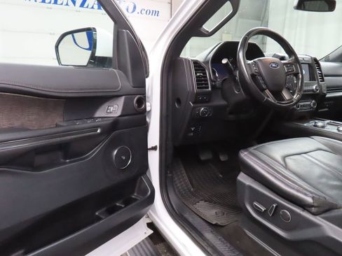 Used 2019 Ford Expedition Max Limited AWD/4WD image 42