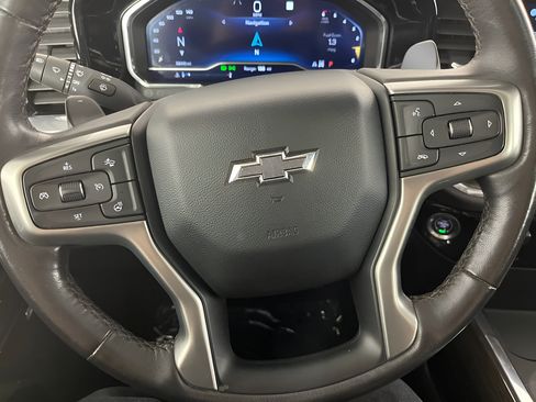 Used 2023 Chevrolet Silverado 1500 RST AWD/4WD image 15