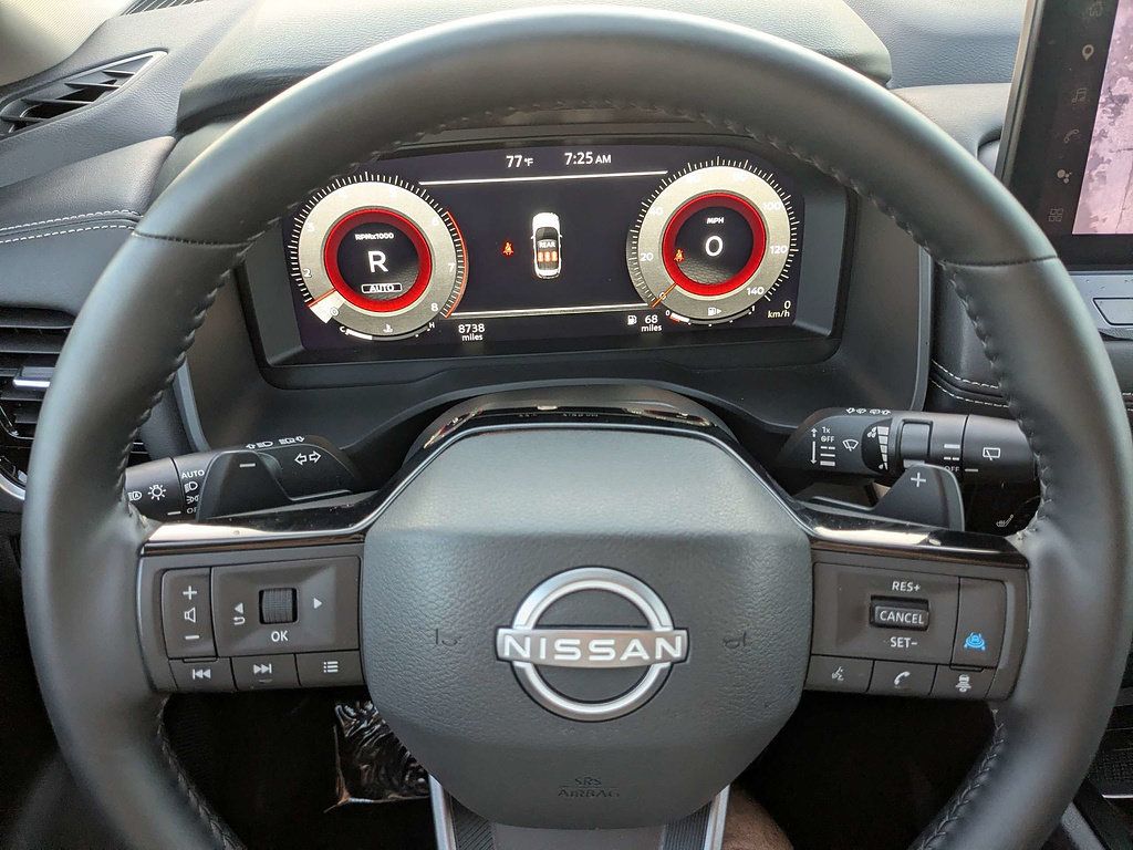 Used 2025 Nissan Rogue SL w/ SL Premium Package AWD/4WD image 31