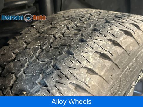 Used 2025 RAM 2500 Big Horn AWD/4WD image 13