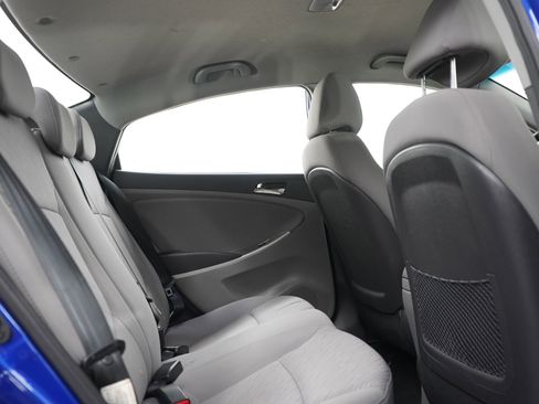 Used 2013 Hyundai Accent GLS w/ Premium Pkg image 12