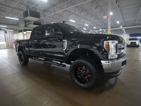 Used 2018 Ford F250 XLT w/ Snow Plow Prep Package AWD/4WD image 34