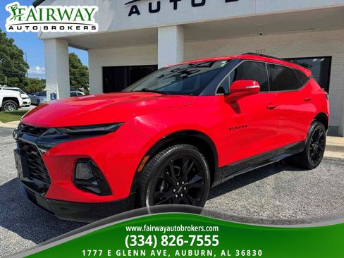 Used 2019 Chevrolet Blazer RS FWD image 2
