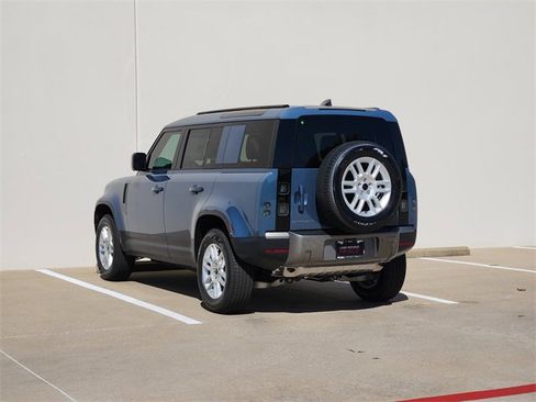 Used 2026 Land Rover Defender 110 S image 3