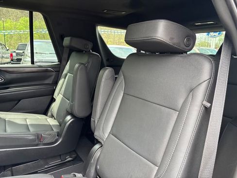 Used 2022 Chevrolet Tahoe LT w/ LT Signature Plus Package AWD/4WD image 22