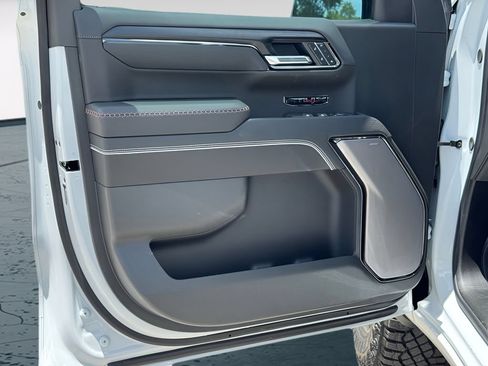 New 2026 GMC Sierra 1500 AT4X AWD/4WD image 13