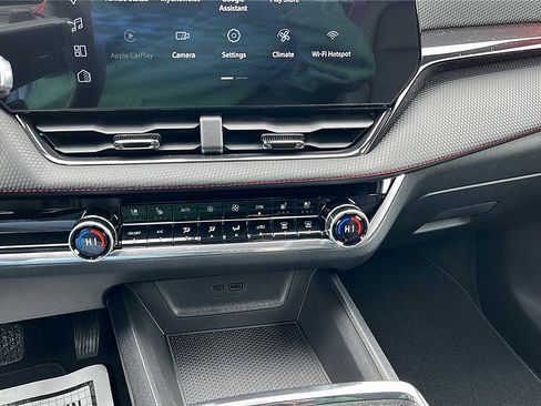 New 2026 Chevrolet Equinox RS w/ Convenience Package III FWD image 15
