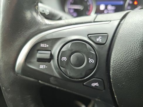 Used 2020 Buick Enclave Essence w/ Sound and Sites Package image 29