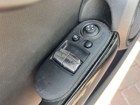 Used 2024 MINI Cooper 2-Door Hardtop FWD image 15