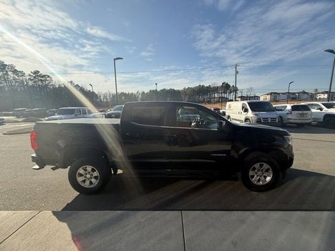 Used 2020 Chevrolet Colorado W/T w/ WT Convenience Package image 7