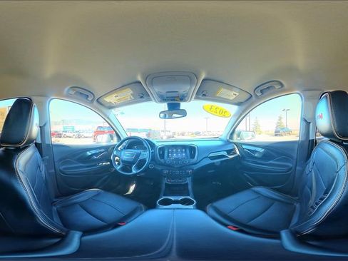 Used 2023 GMC Terrain AT4 image 37