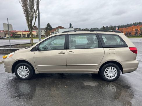 Used 2005 Toyota Sienna CE FWD image 4