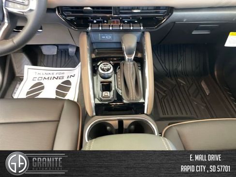 New 2026 GMC Canyon Denali AWD/4WD image 15
