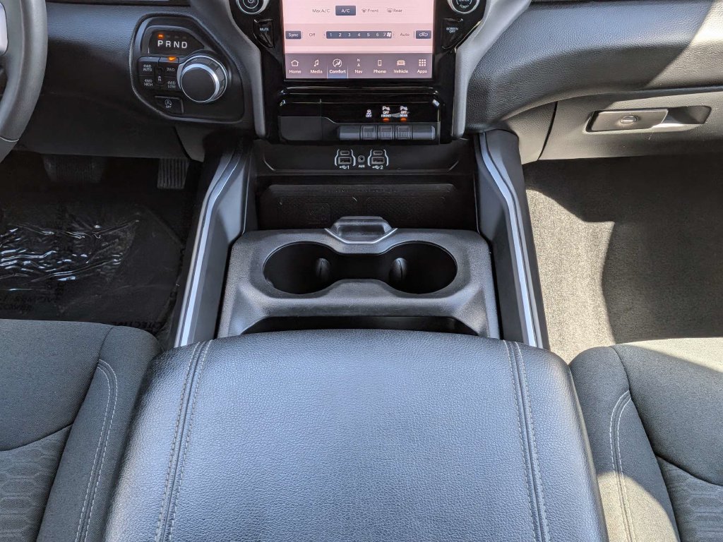 Used 2025 RAM 1500 Big Horn AWD/4WD image 18
