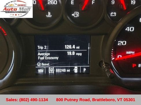 Used 2022 Chevrolet Silverado 1500 Custom AWD/4WD image 18