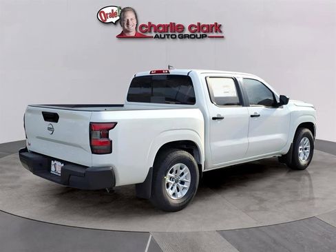 New 2026 Nissan Frontier S image 5