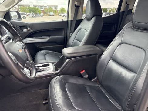 Used 2015 Chevrolet Colorado LT w/ Luxury Package image 11