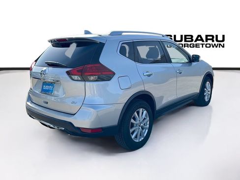 Used 2017 Nissan Rogue SV FWD image 7