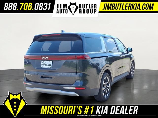Used 2024 Kia Carnival EX FWD image 26