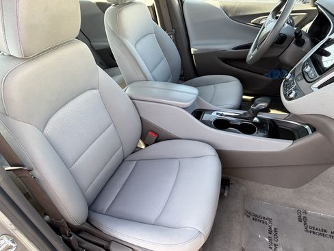 Used 2023 Chevrolet Malibu LT FWD image 10