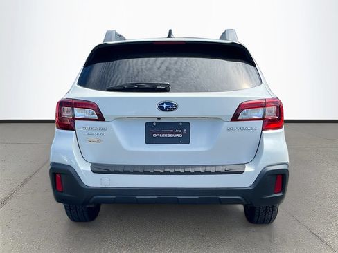 Used 2019 Subaru Outback 2.5i Premium AWD/4WD image 6